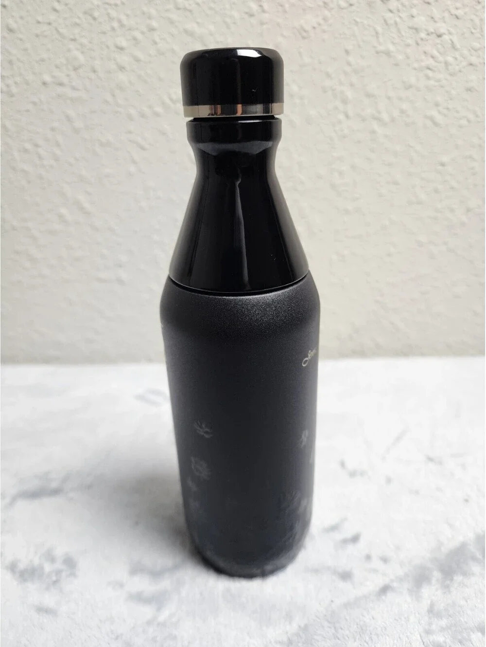 🤩STANLEY X JENNIE BLACK 12OZ ALL DAY SLIM LUXE BOTTLE LIMITED EDITION IN HAND